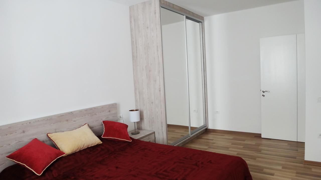 Apartments In White Residence Sarandë Exterior foto